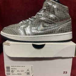 Nike Jordan 1 High