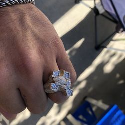 Natural Vs Diamond Flooded Solid Gold Ring!