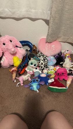 10.00 for 23 stuffed toys