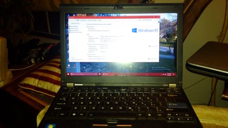 Lenovo Thinkpad X220 12" ultra portable laptop, i5 Cpu, 4gb ddr3 RAM, 120gb SSD fast drive, Backlit keyboard light. Windows 10 pro