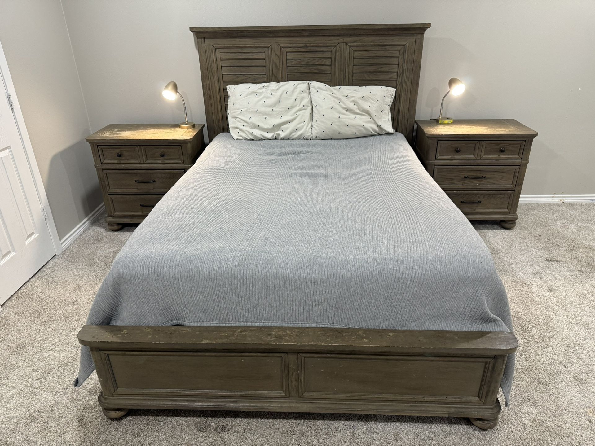 4 Piece Bedroom Set  (all inclusive price)