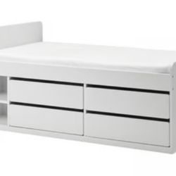 Twin bed  whit Matress