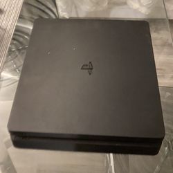 PS4 Sony PlayStation 4 Slim Black - With Controller 