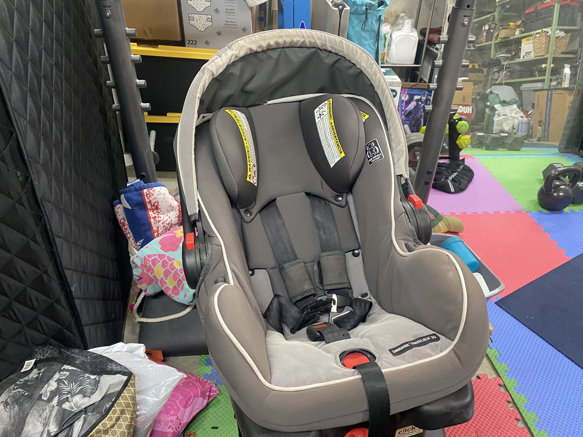 Infant Car seat 