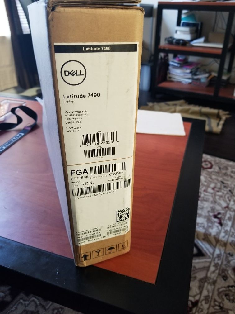 Dell Laptop - latitude 7490