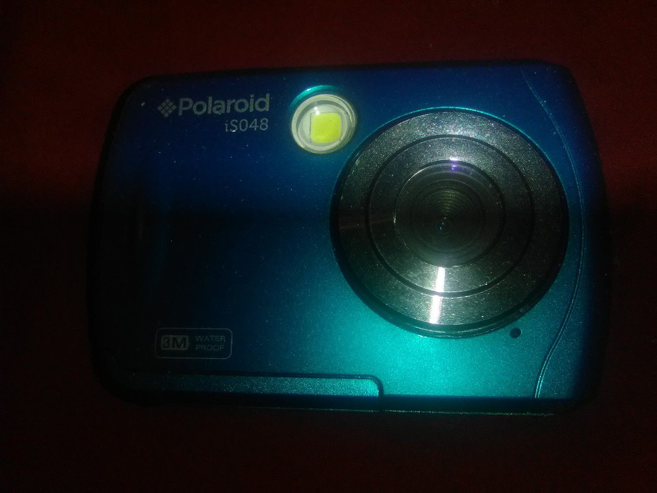 Polaroid iSO48