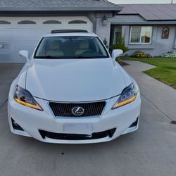 2012 Lexus 250 Sport