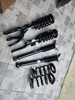 Tesla Model Y OEM Suspension Full Set - 2024 AWD Take-off