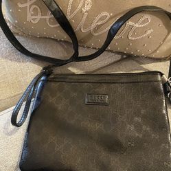 Crossbody / Black crossbody / GG Bag
