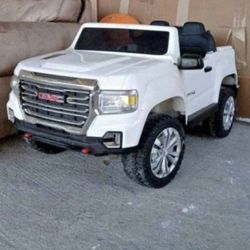 Like New Electric White GMC Car For Kids That Has Remote Control 