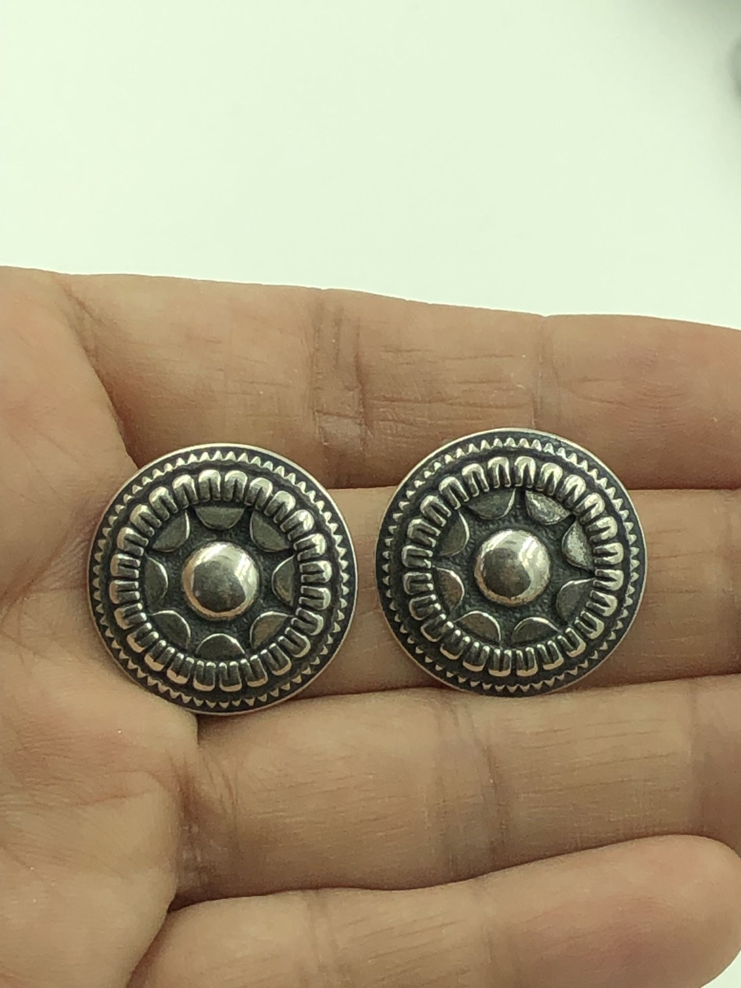 Carolyn Pollack 925 STER Silver Round Clip On Earrings