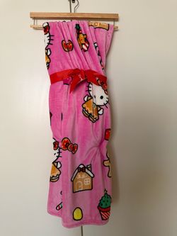 Hello Kitty Christmas Blanket