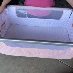 Bedside Baby Bassinet 