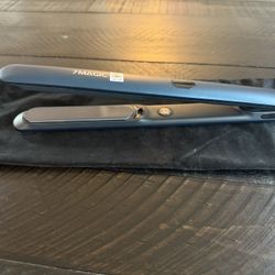 Hair Straightener, Flat Iron, Never Used
