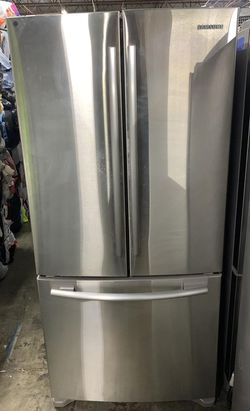 Stainless Samsung French Door Refrigerator with Twin Cooling