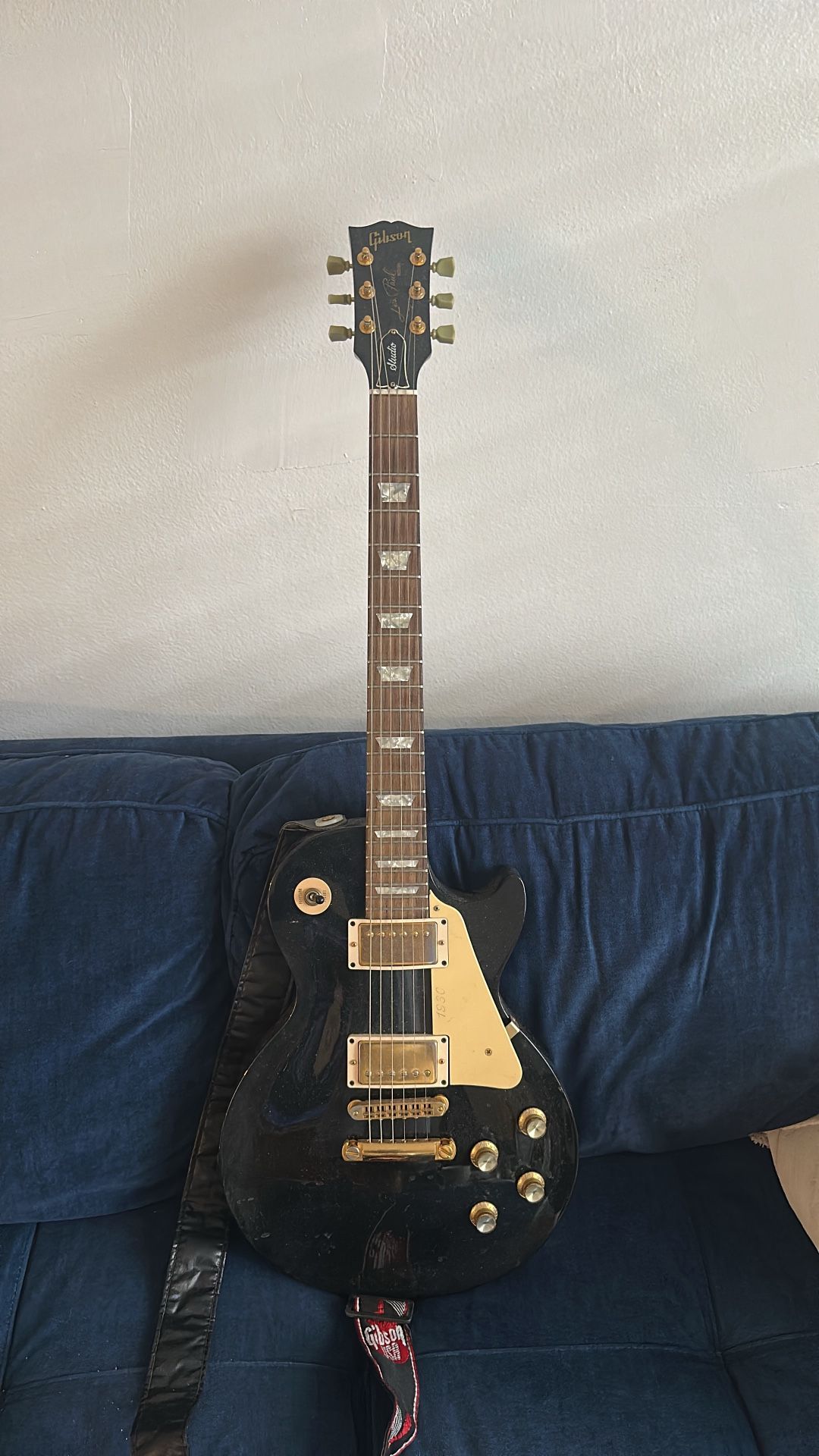 Gibson Les Paul Studio (repaired Neck)