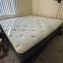 King - Beautyrest PressureSmart 2.0 Plush Mattress