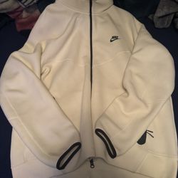 Cream Nike Tech Size Xxl