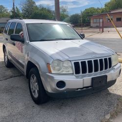 2005 Jeep Grand Cherokee 
