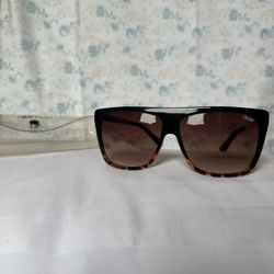 Quay x Desi Perkins Sunglasses
