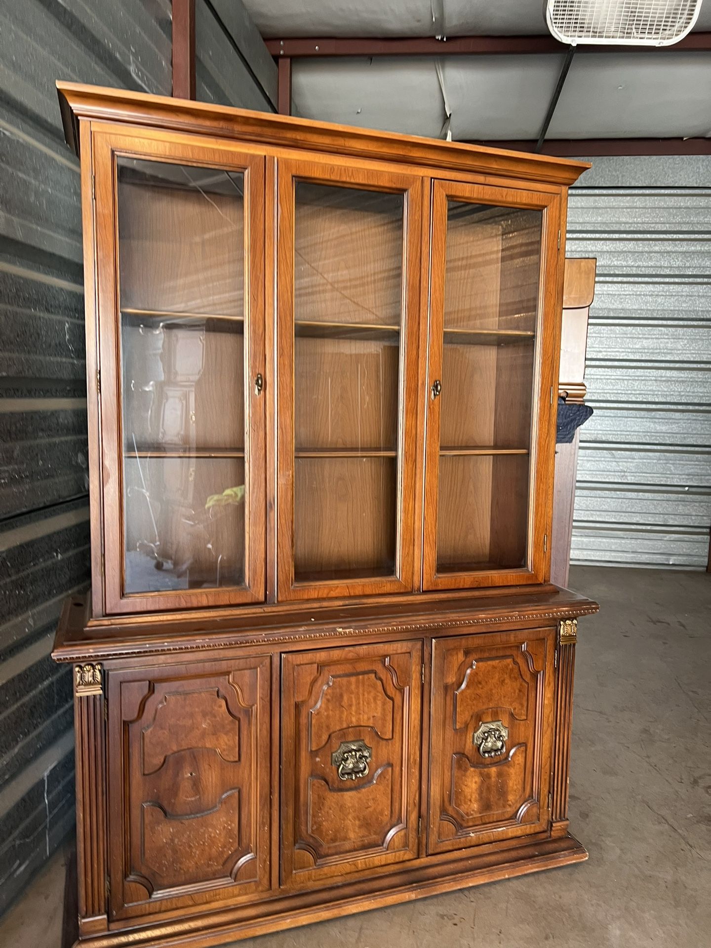 CHINA CABINET