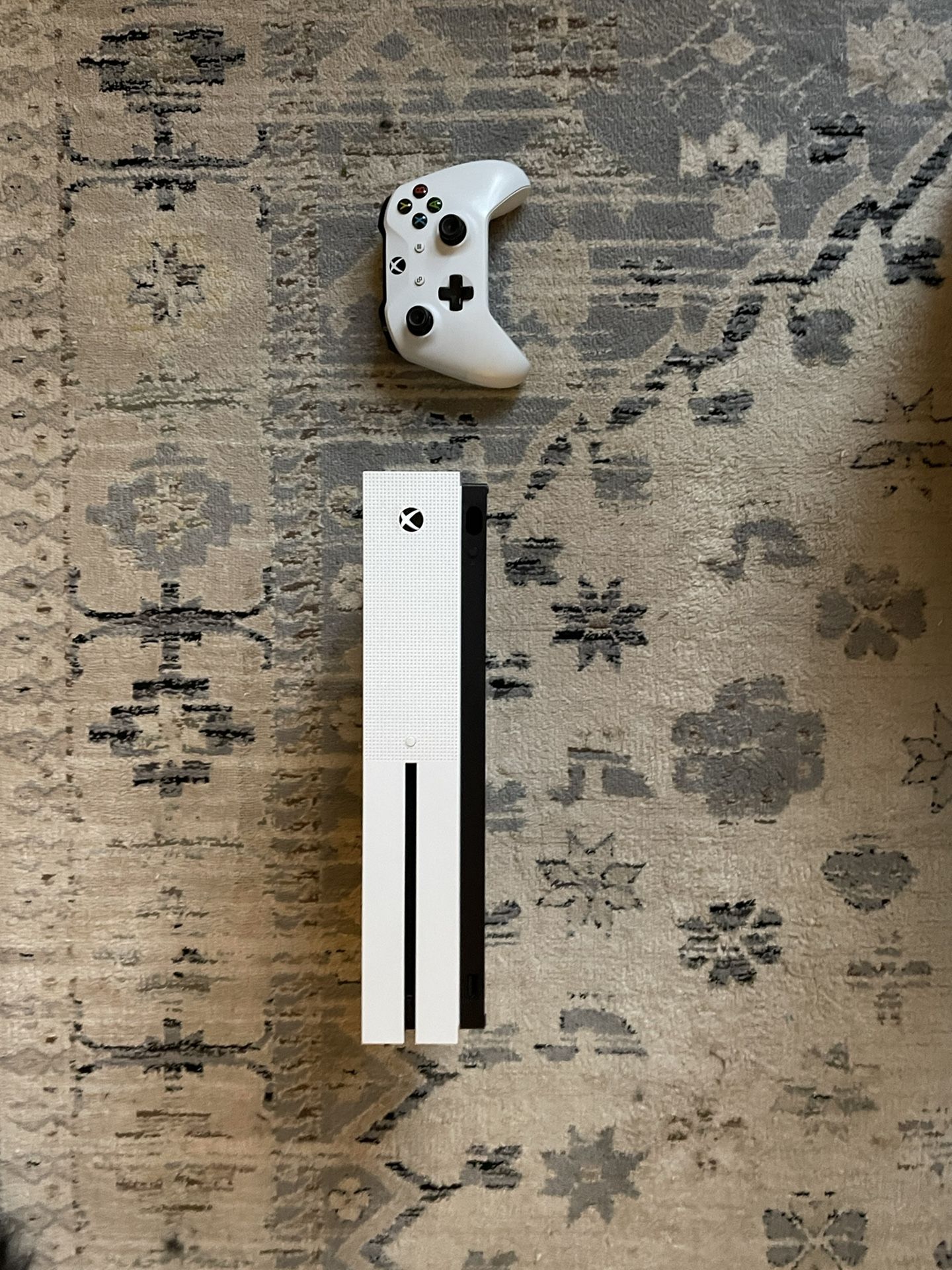 Xbox One S
