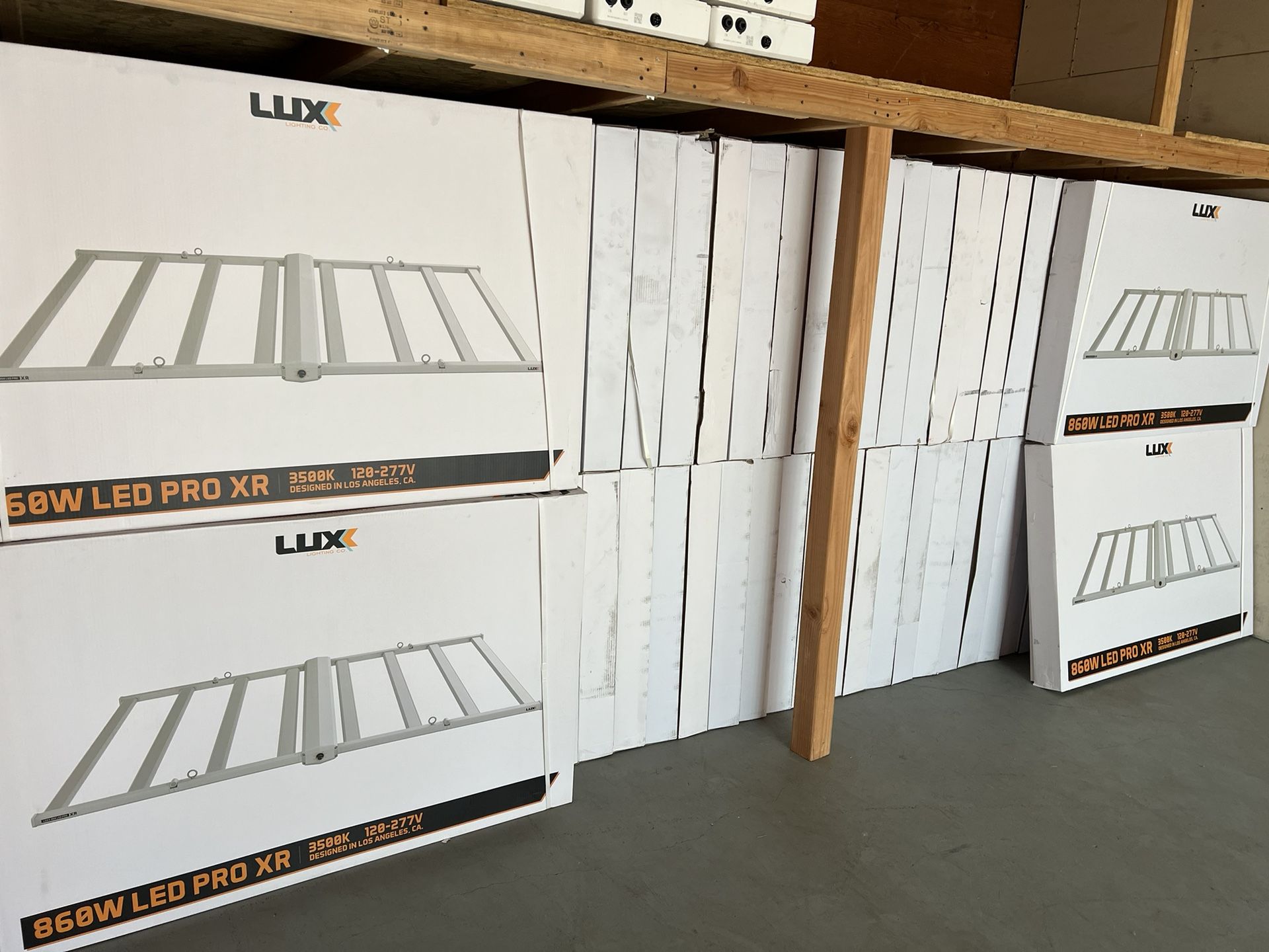 Luxx 645w LED Brand New