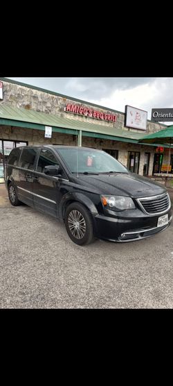 2014 Chrysler Town & Country