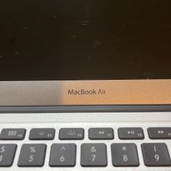 MacBook Air 13