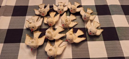 White Doves with Gold Glitter Ornaments 