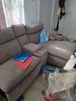 Gray Fabric Sectional Sofa with Chaise