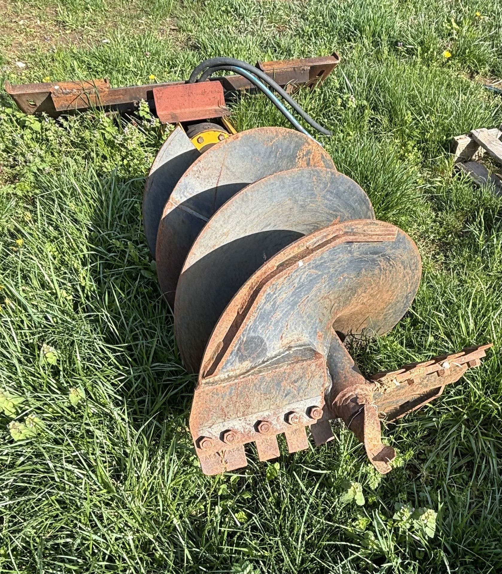 Bobcat Auger Attachment And 2 auger Bits (24” 16” 12”)
