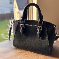 Michael Kors Ciara XS Mini Crossbody Bag Leather