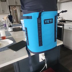 YETI M20 Backpack Soft Cooler