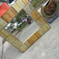 Square Mirror 