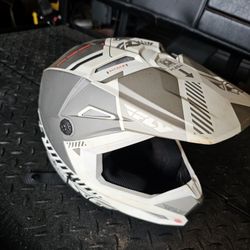Fly Helmet 