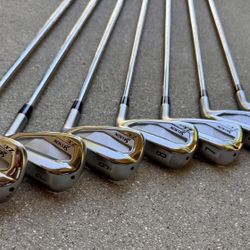 Srixon ZXi4 Irons Excellent Condition