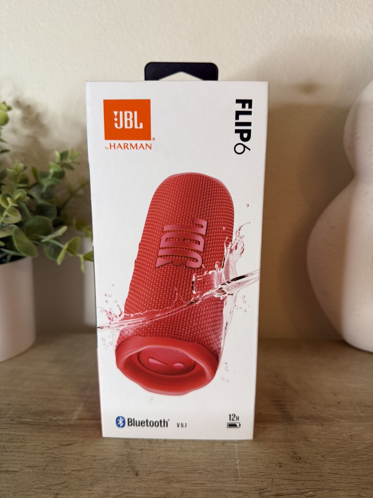 Brand New JBL Flip 6 Bluetooth Speaker