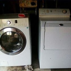 Lg front loader washing machine and dryer work great