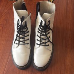 White Platform Doc Marten
