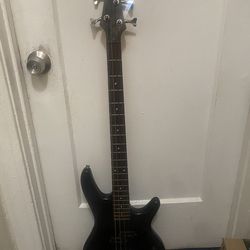 Ibanez GSR200 Soundgear Bass