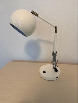 White Lamp with USB