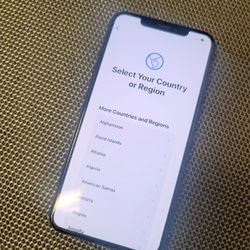 Unlocked IPhone XS MAX 64GB