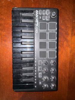 AKAI MPK midi