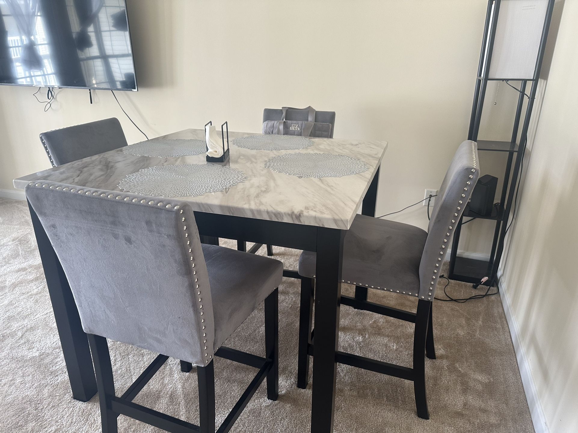 Grey Marble Table With Chairs
