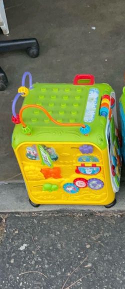 Toy cubes
