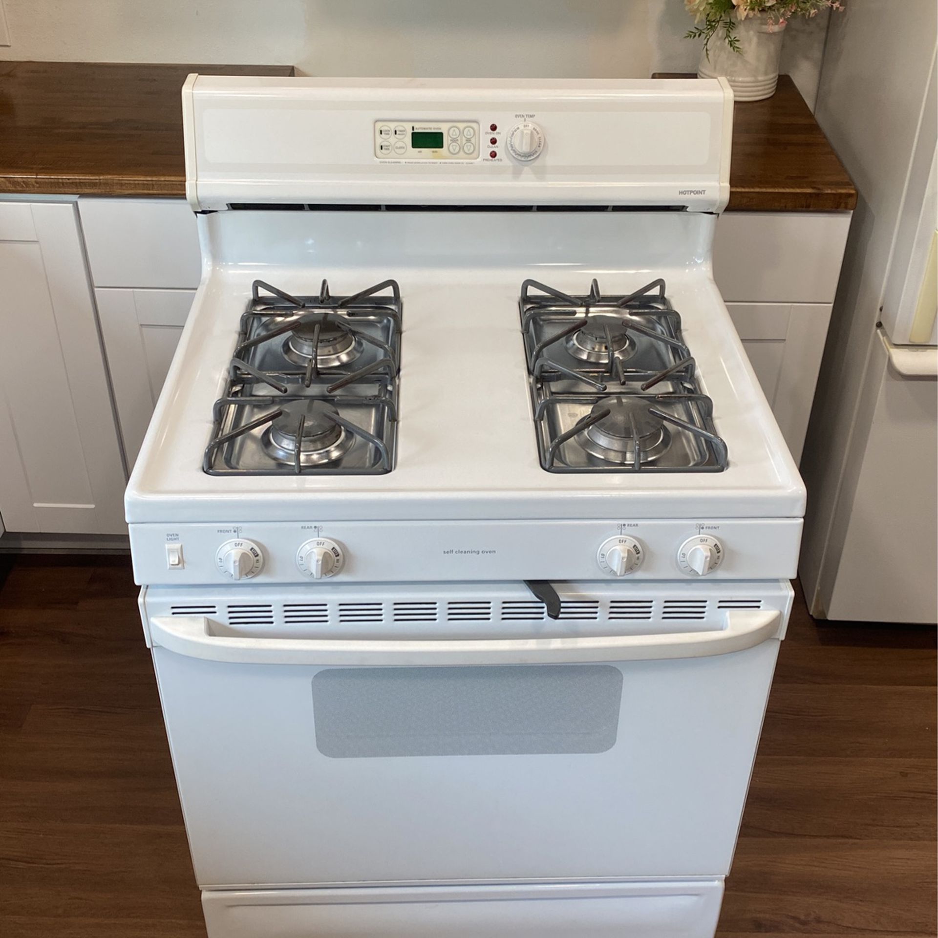 Hotpoint Stove And Oven 