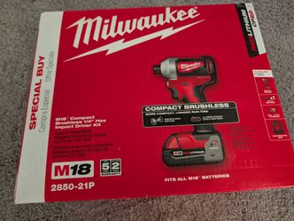 Milwaukee M18 Impact Driver Set