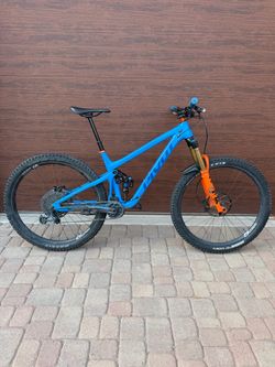 2020 Pivot Switchblade (Large)