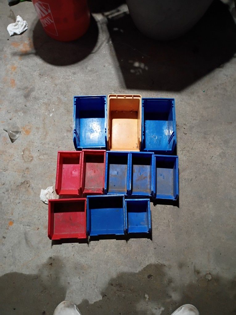 Stackable Containers